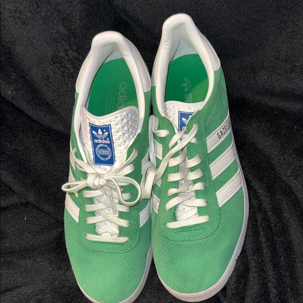 adidas Gazelle Green and White Sneakers - Picture 9 of 10